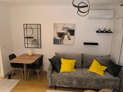 Batutova 8 | 4zida.rs