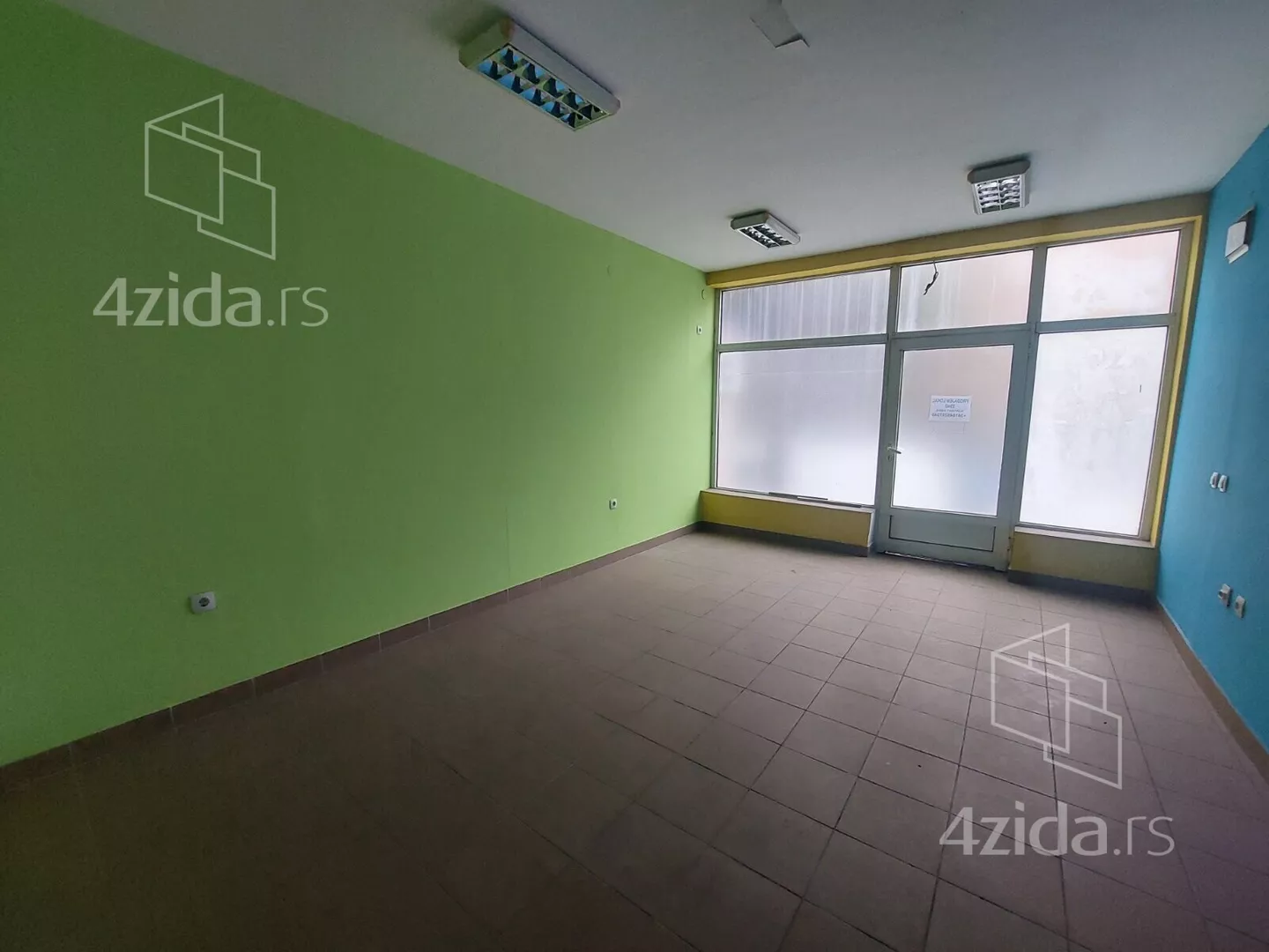Lokal | 4zida