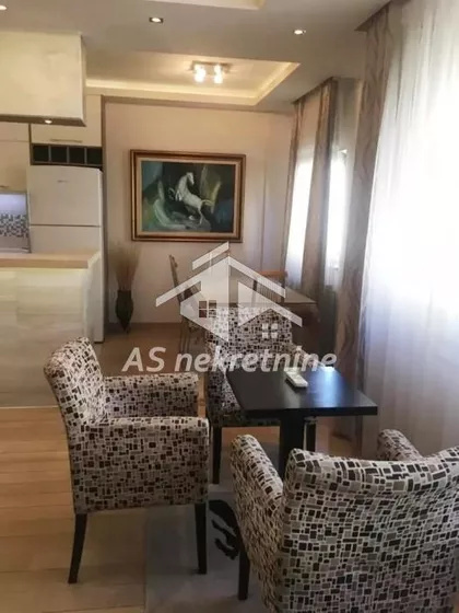 Trg Republike | 4zida.rs