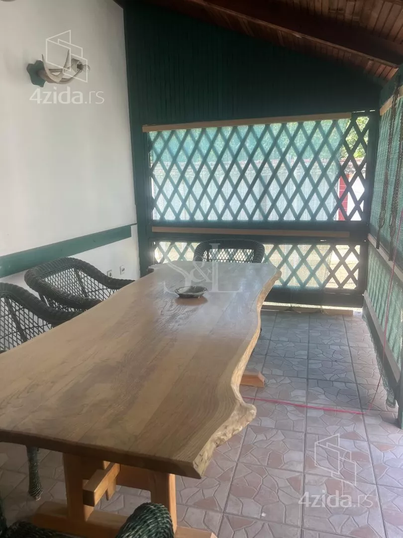 Kuća | 4zida