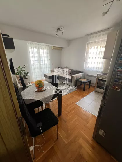 Kaluđerica | 4zida.rs