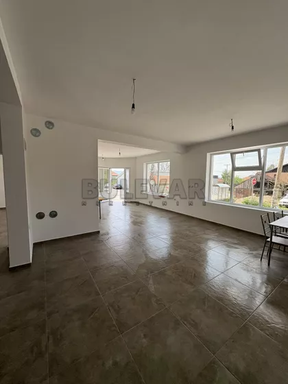 Trg kralja Aleksandra Ujedinitelja | 4zida.rs