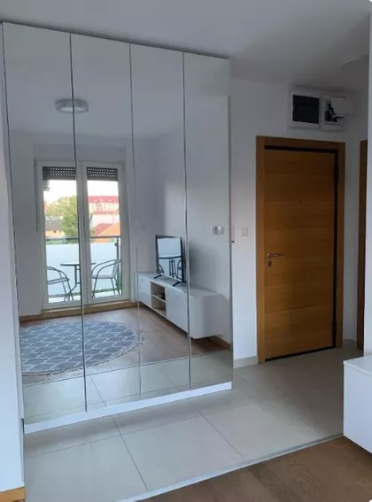 Sajmište | 4zida.rs