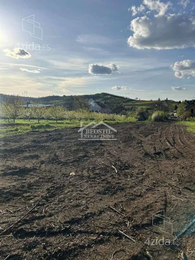 Građevinsko zemljište | 4zida