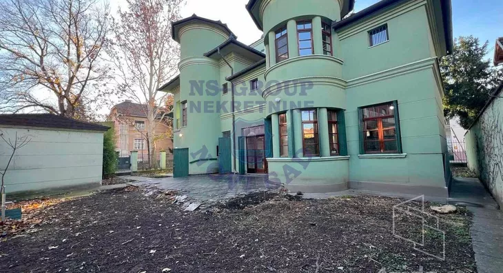 3-etažna kuća | 4zida