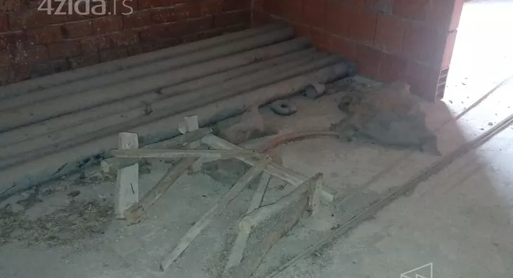 3-etažna kuća | 4zida