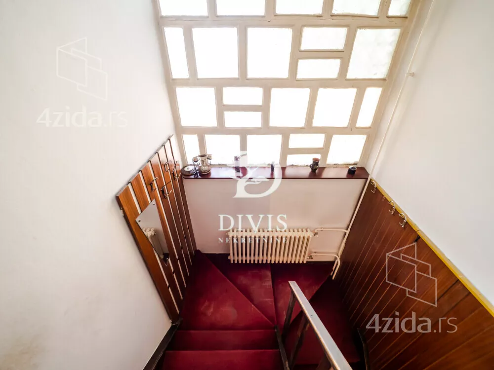 3-etažna kuća | 4zida