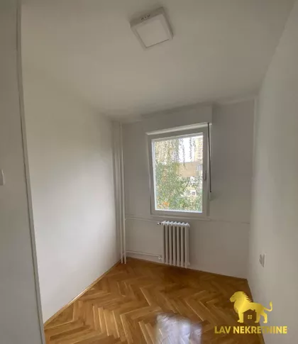 BALZAKOVA | 4zida.rs