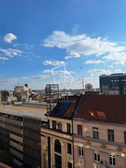 Zmaj Jovina | 4zida.rs