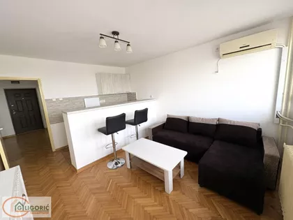 Kalenić pijaca | 4zida.rs