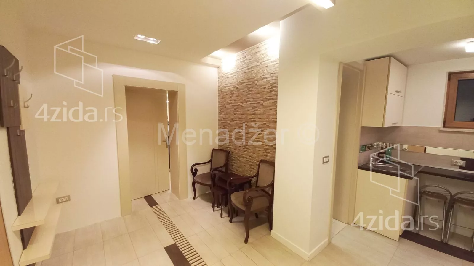 Jednoiposoban stan | 4zida