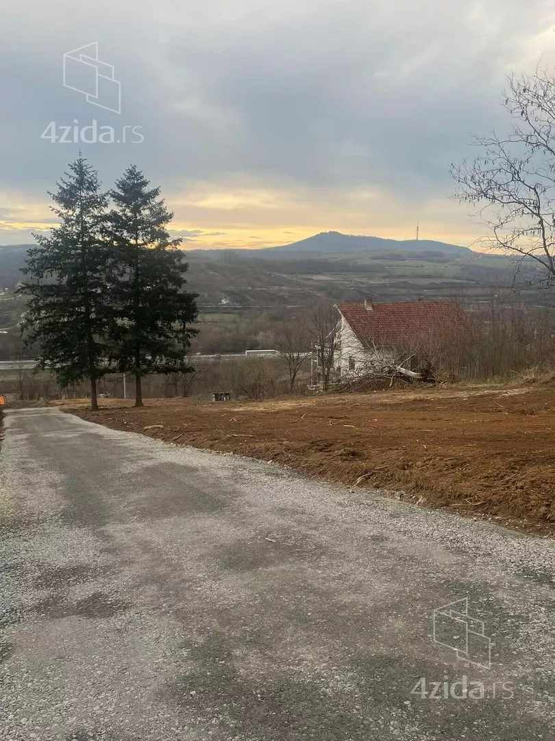 Građevinsko zemljište | 4zida