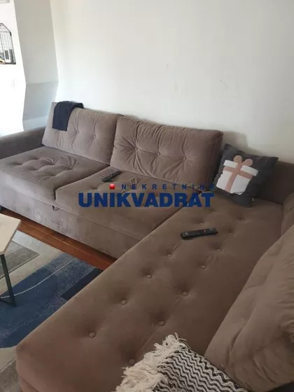 Šumadijski trg | 4zida.rs