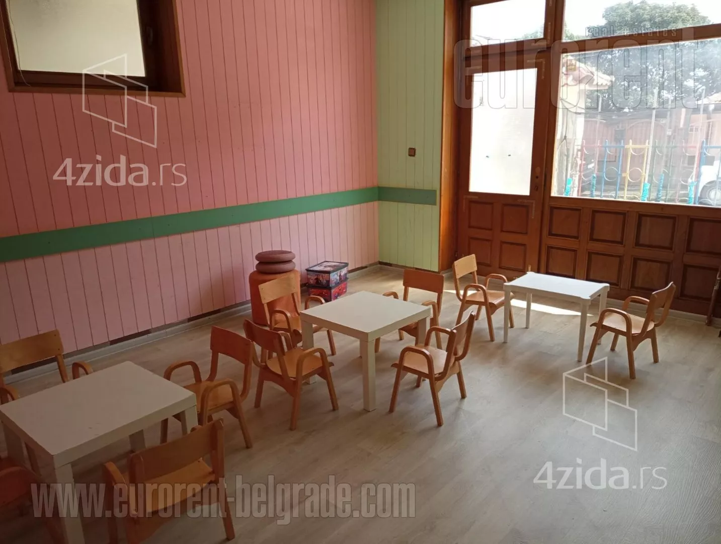 Lokal | 4zida