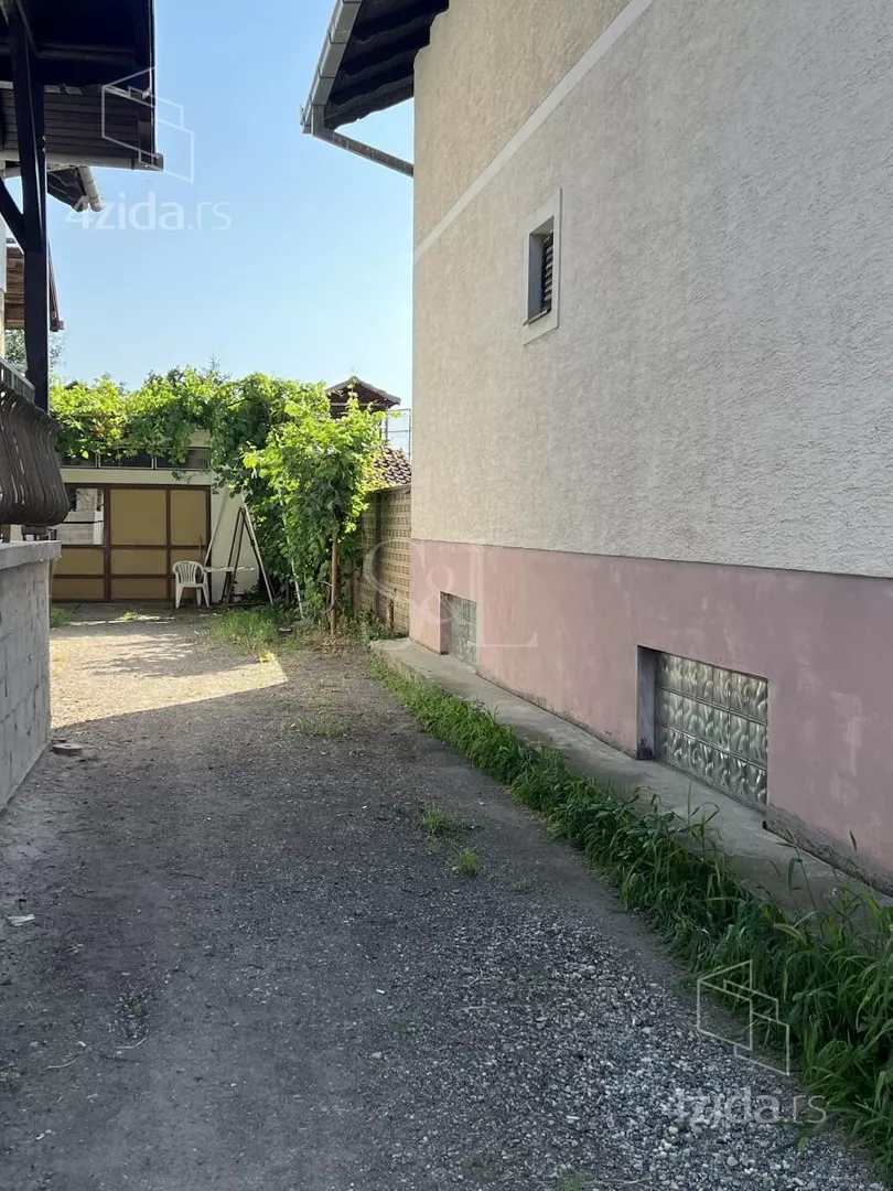 Kuća | 4zida