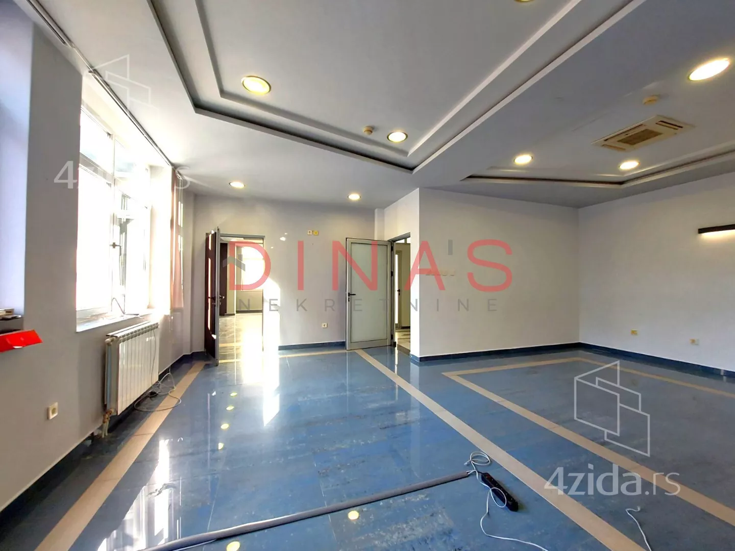 Poslovni prostor | 4zida