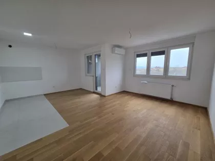 Nova Detelinara | 4zida.rs