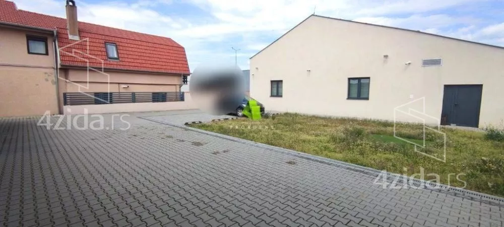 Poslovni prostor | 4zida