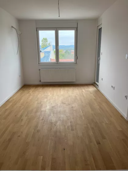 Heroja Pinkija | 4zida.rs