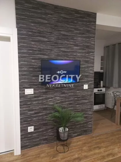 Bose Milićević | 4zida.rs