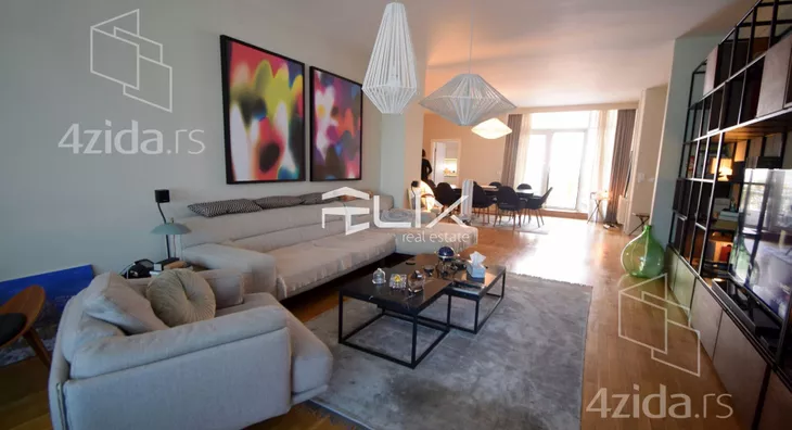 Petosoban stan | 4zida