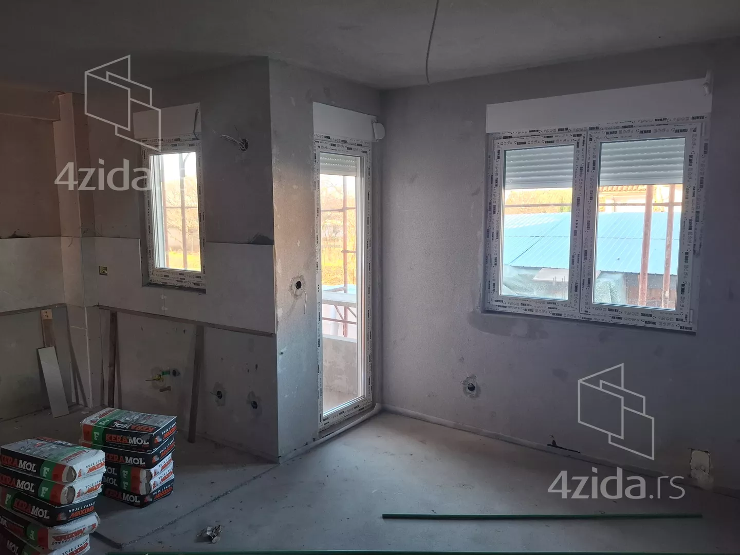 Dvoiposoban stan | 4zida