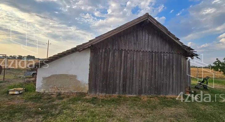 Poljoprivredno zemljište | 4zida