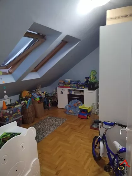 Podbara | 4zida.rs