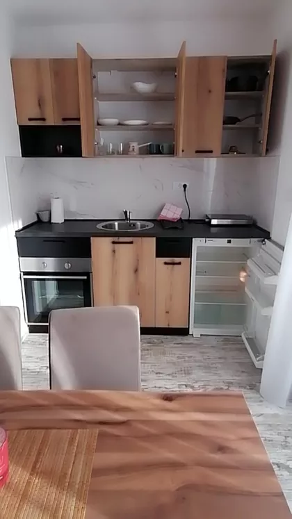 Poručnika Savičića I Radića 25 | 4zida.rs