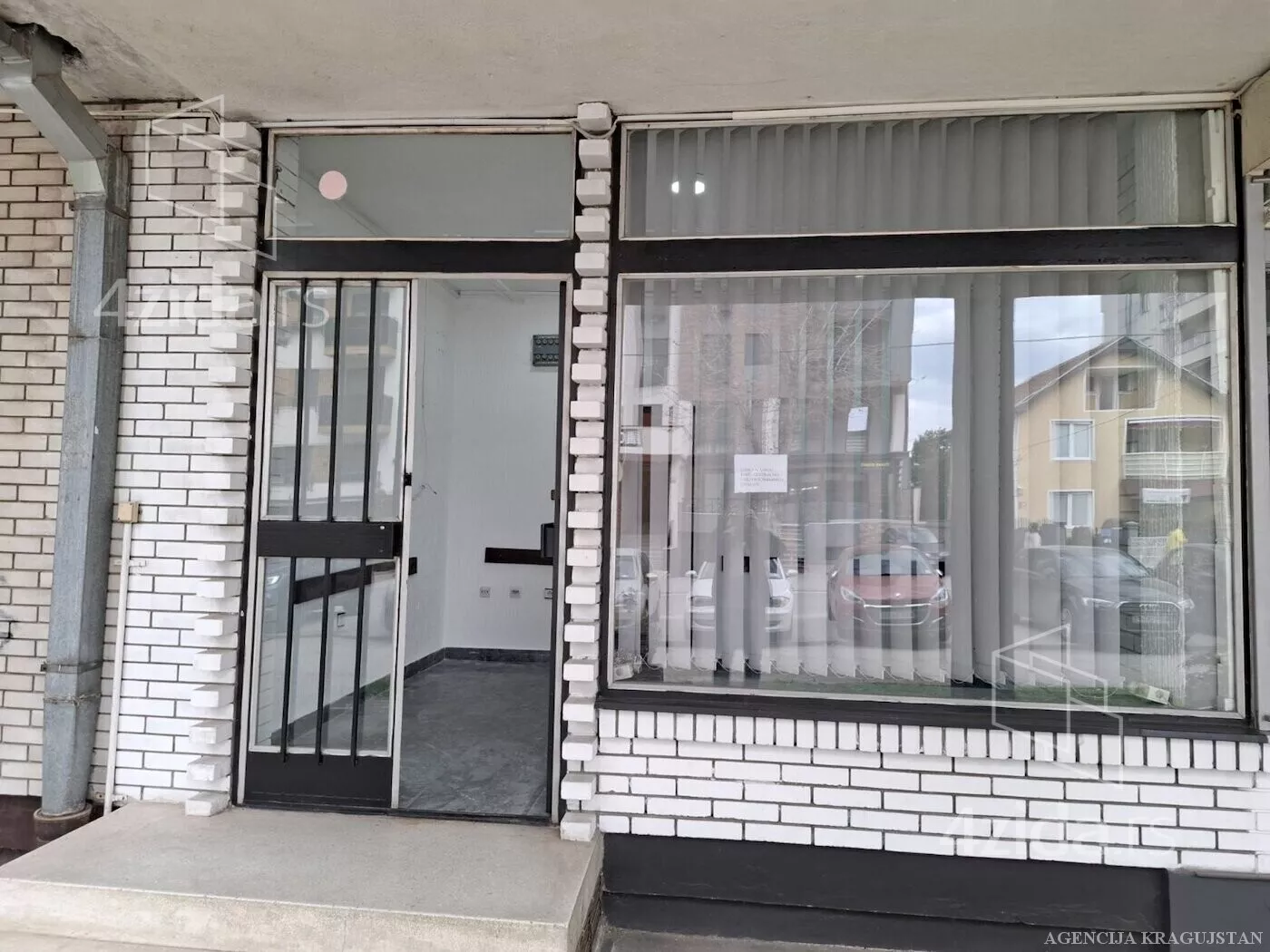 Poslovni prostor | 4zida