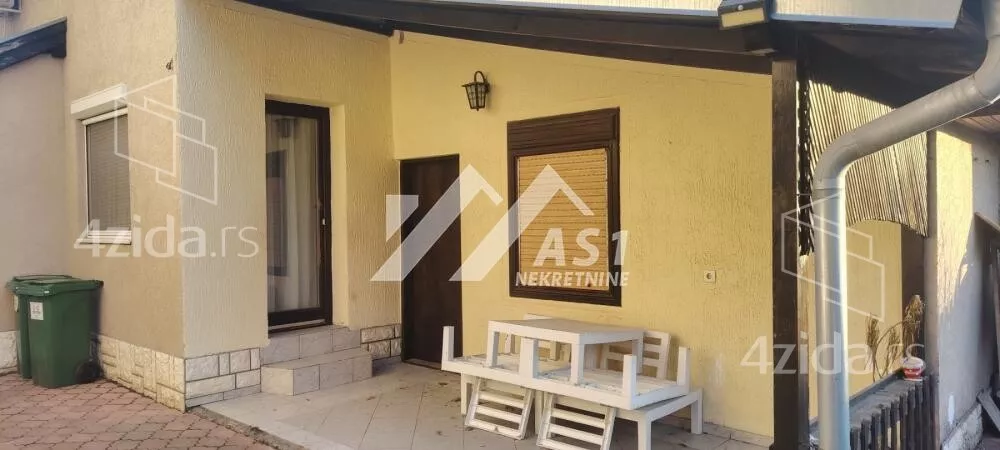 3-etažna kuća | 4zida