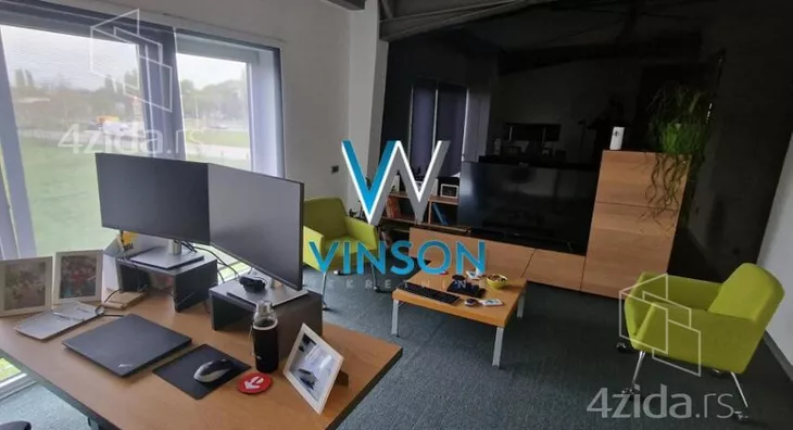 Poslovni prostor | 4zida