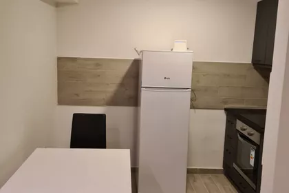 Autokomanda | 4zida.rs