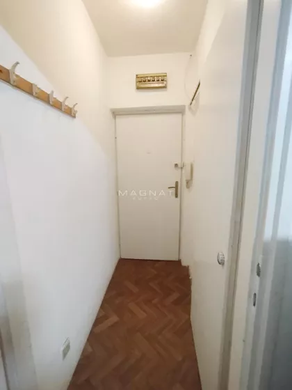Dragana Rakića | 4zida.rs
