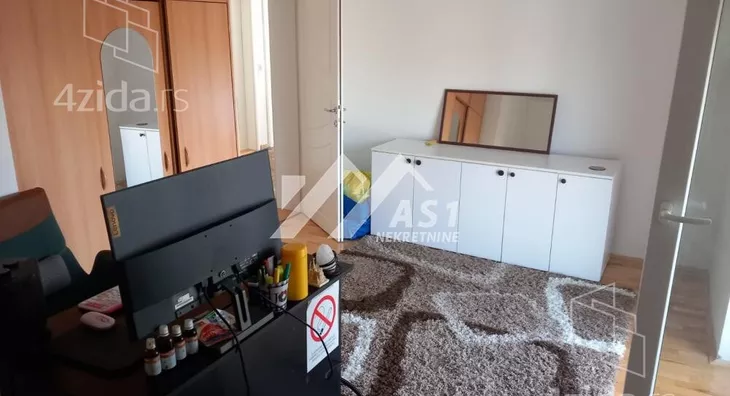 4-etažna kuća | 4zida