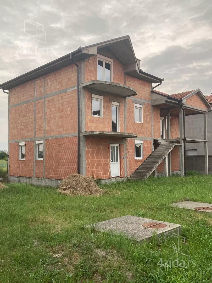 3-etažna kuća | 4zida