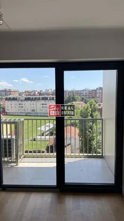 Milana Rakića | 4zida.rs