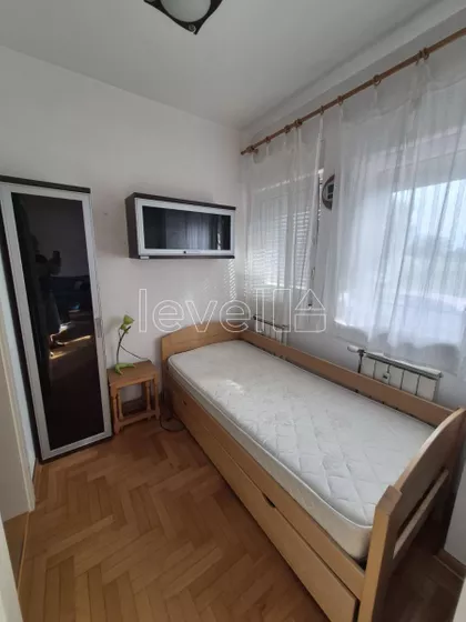 Jugovićevo | 4zida.rs