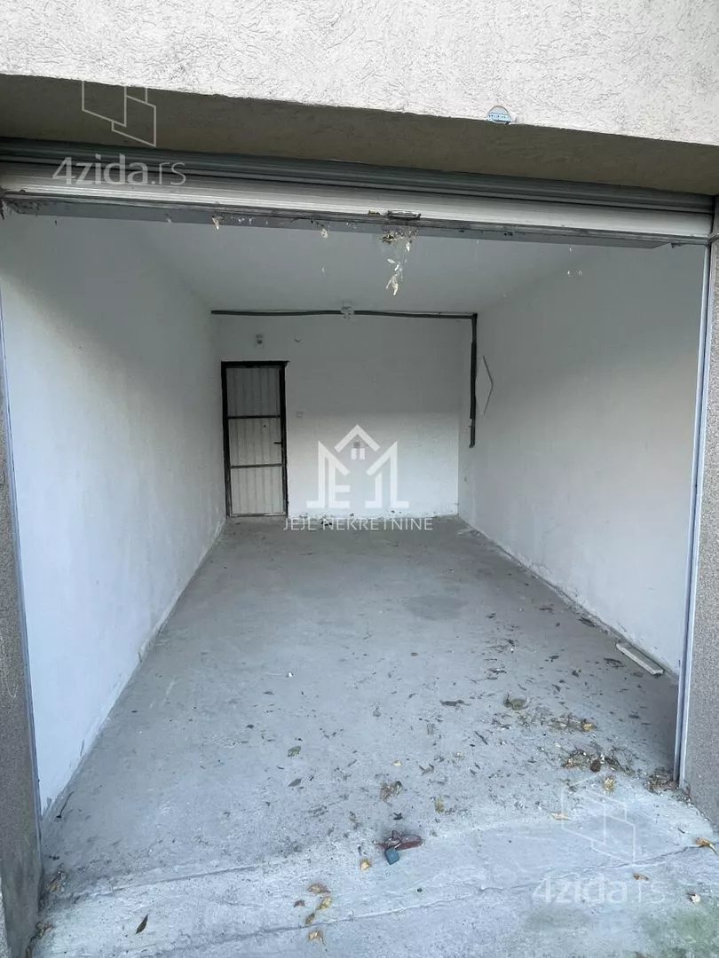 Garaža | 4zida