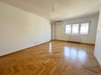 Generala Vladimira Kondića | 4zida.rs