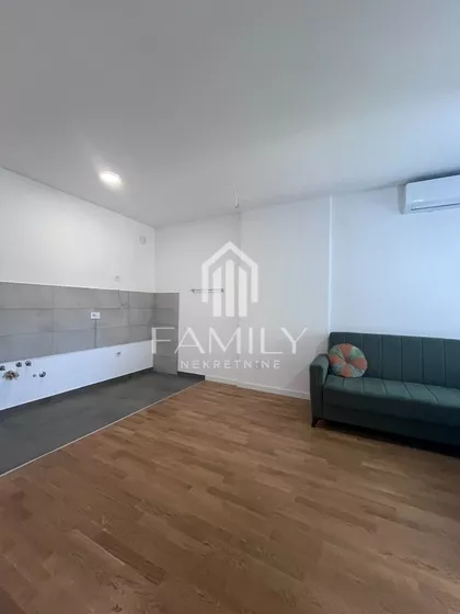Somborska Rampa | 4zida.rs