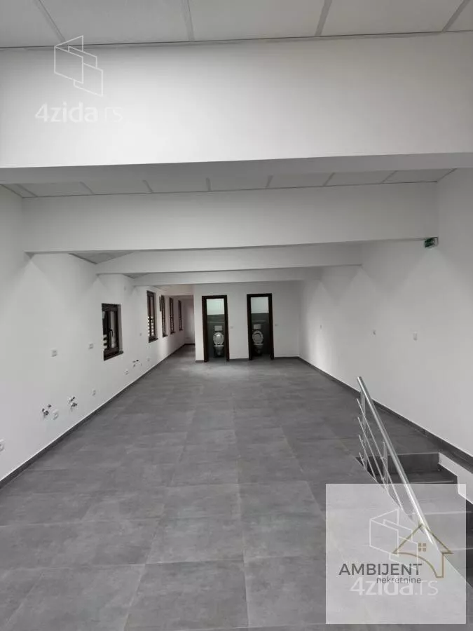 Poslovni prostor | 4zida