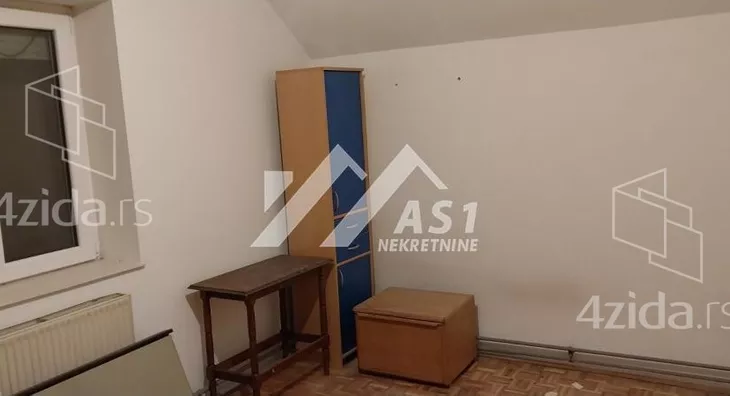 4-etažna kuća | 4zida