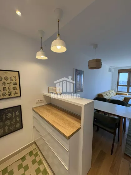 Tadije Sondermajera | 4zida.rs