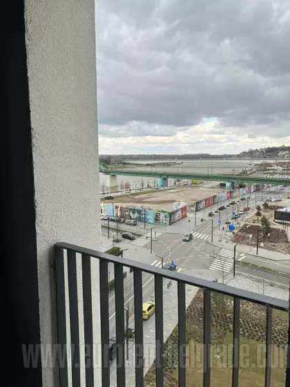 BW - TERRA | 4zida.rs