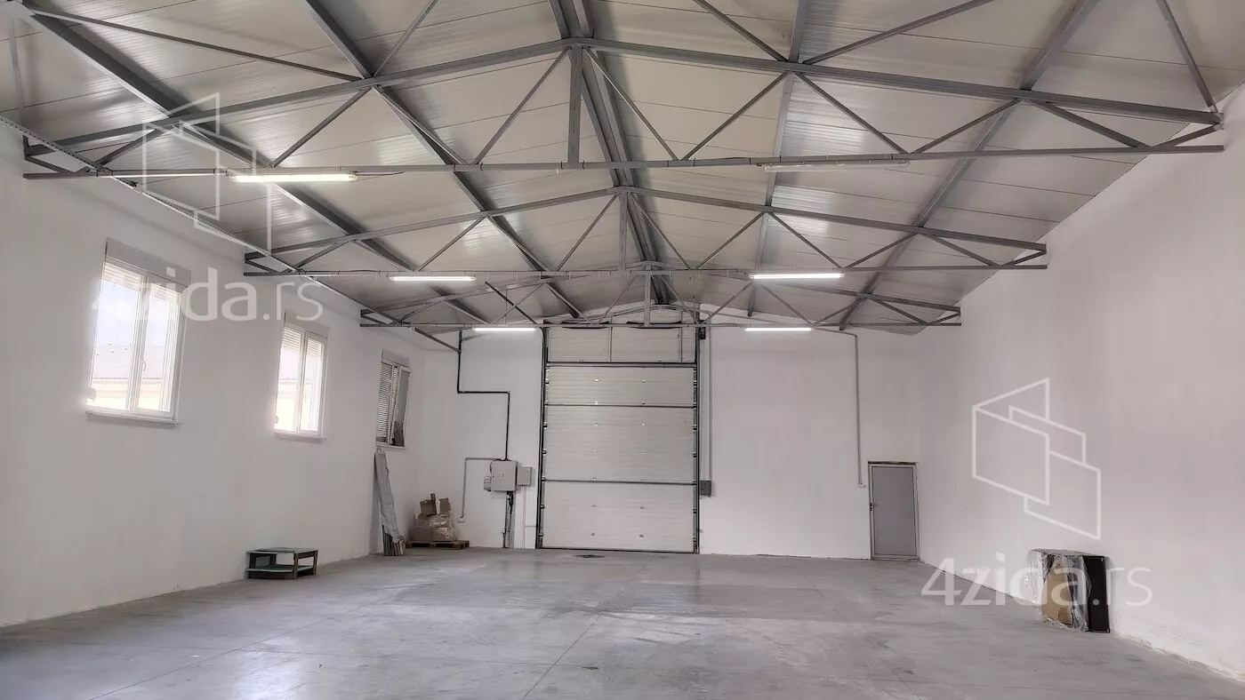 Poslovni prostor | 4zida