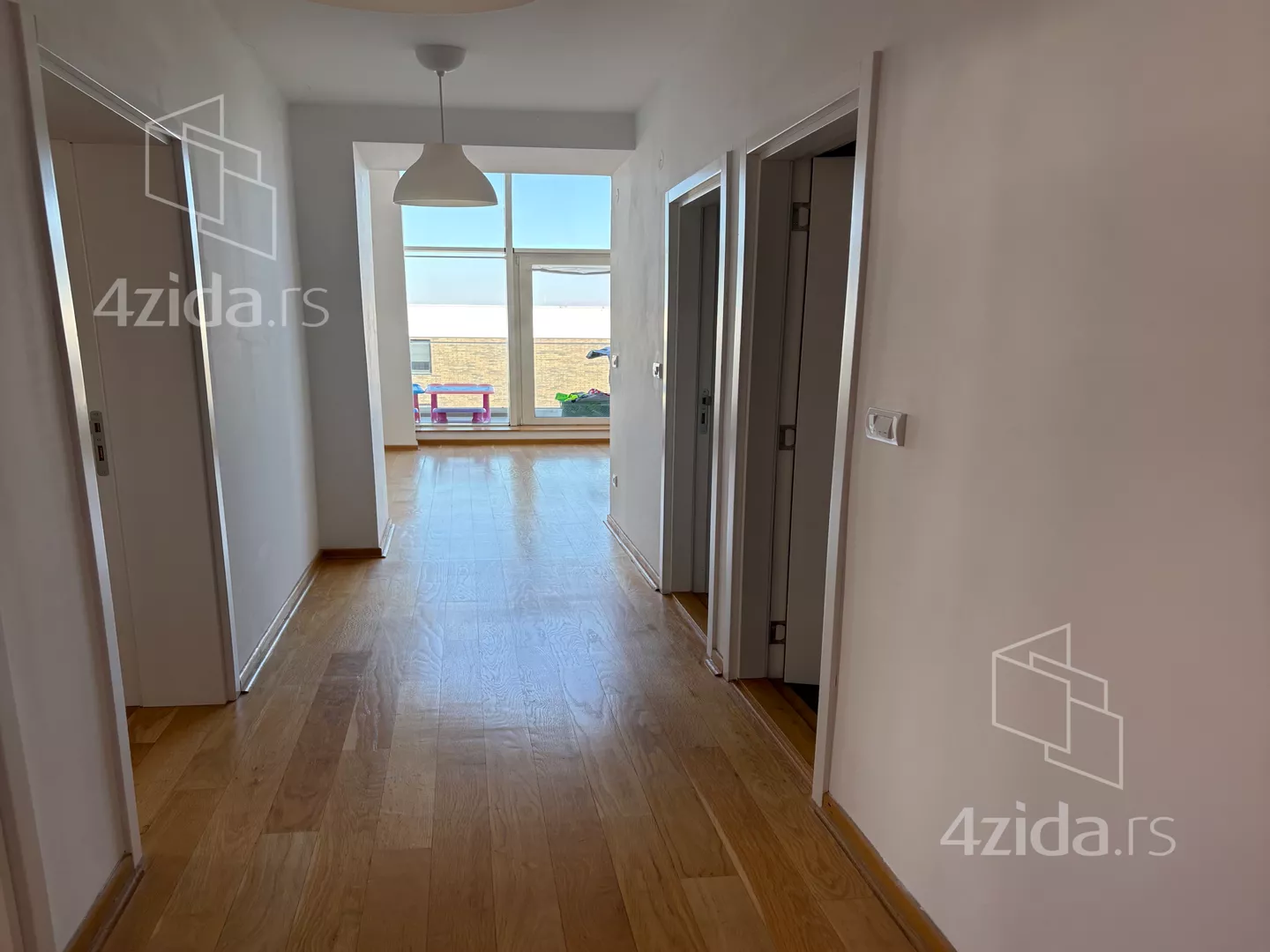 Šestosoban stan | 4zida
