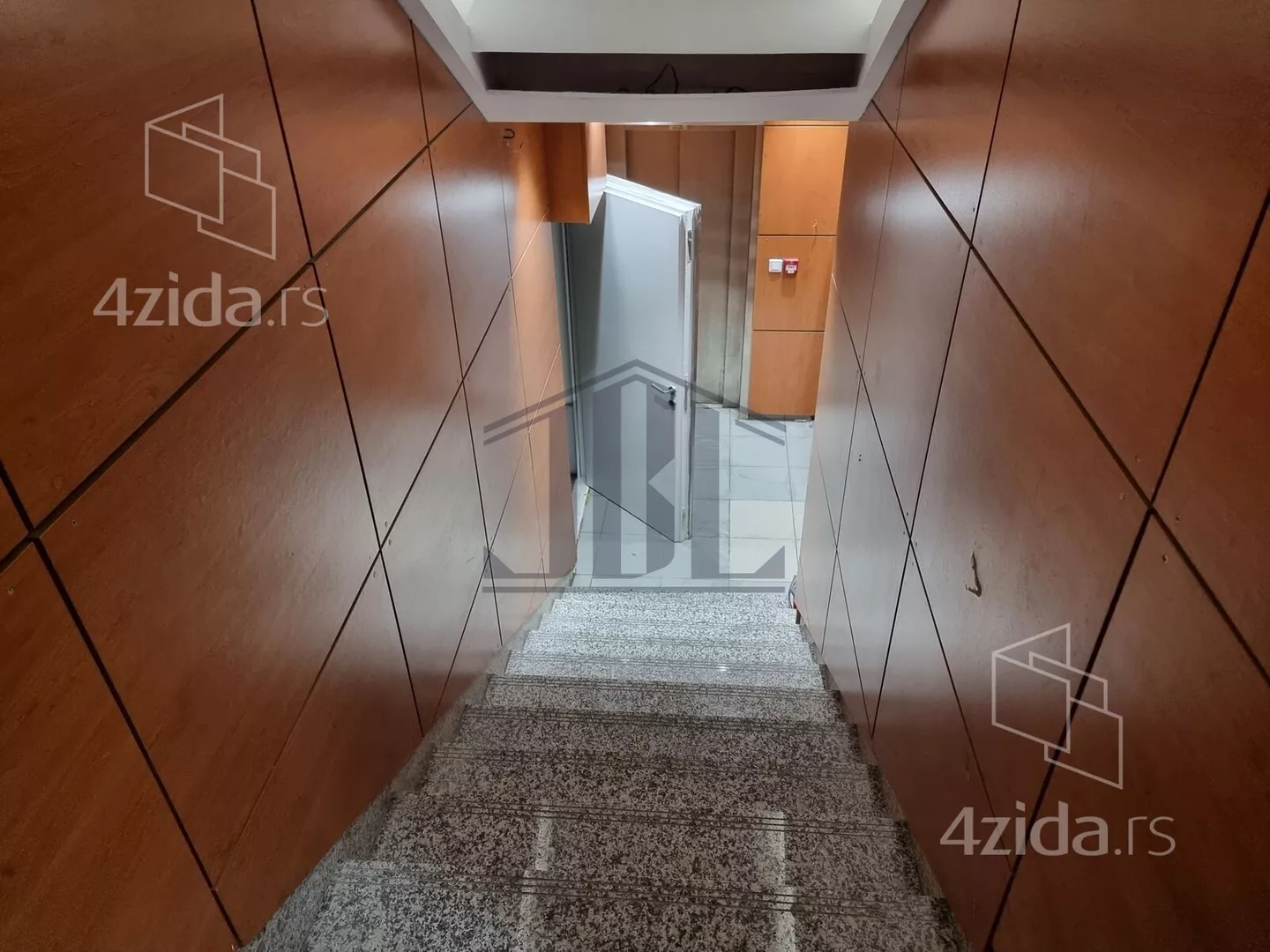 Kancelarija | 4zida