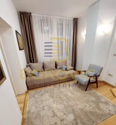 Slavujev Venac