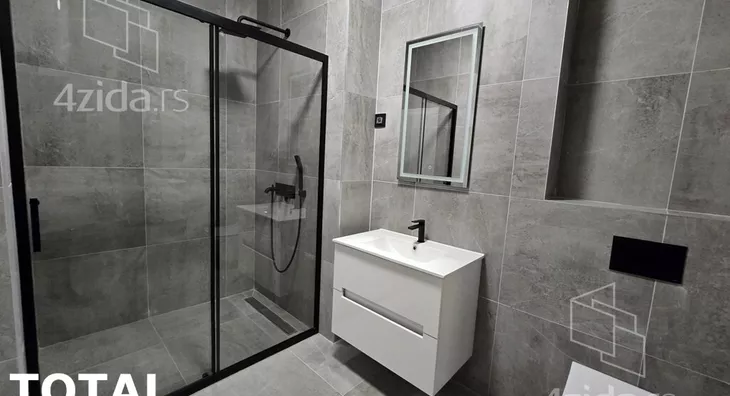 Šestosoban stan | 4zida